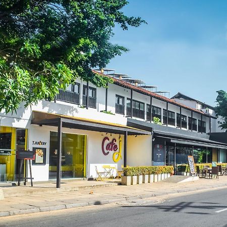 City Beds Negombo Eksteriør billede